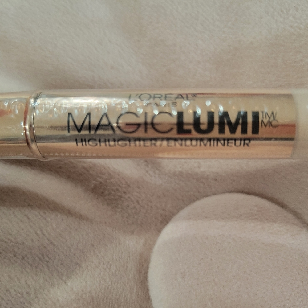 L'Oreal Highlighter